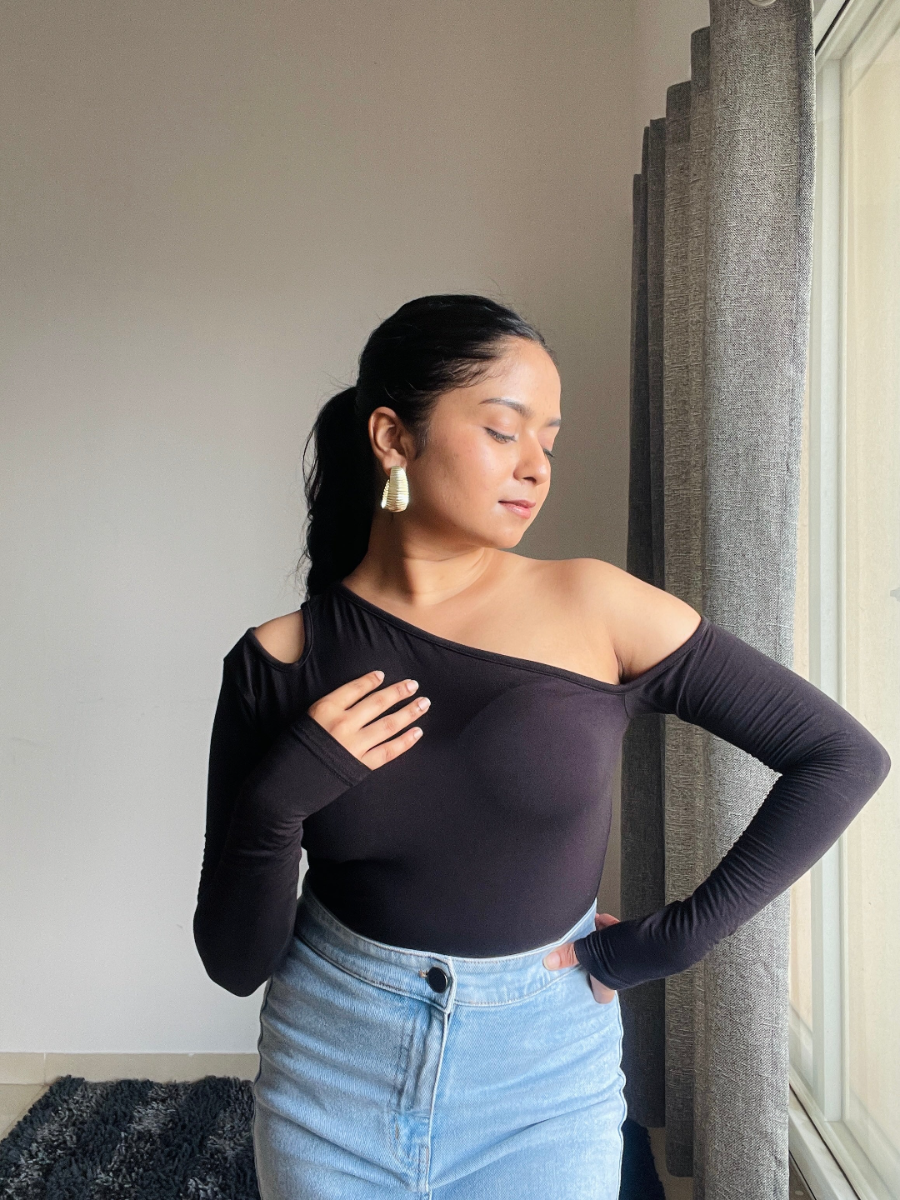 One shoulder cut out top hotsell